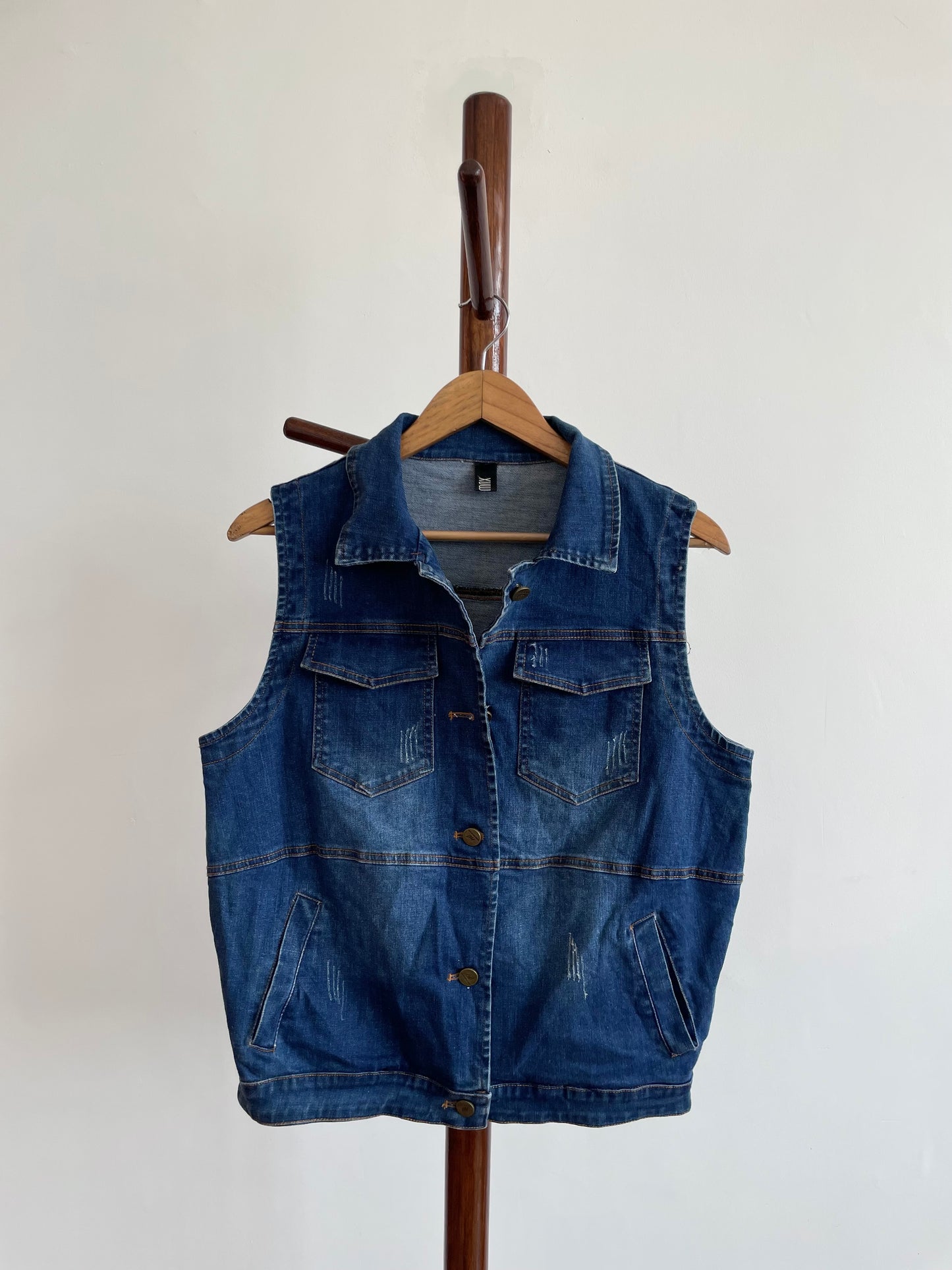 Denim Vest-Chest 42