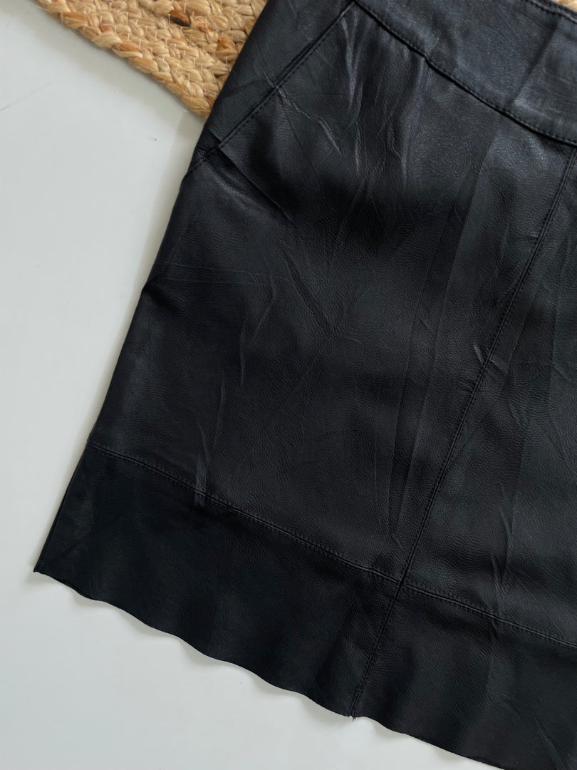 ONLY LEATHER SKIRT WAIST-28