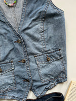 Load image into Gallery viewer, Vintage Waistcoat-Bust 42