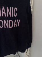 Load image into Gallery viewer, Chunky Pinterest Sweater-Bust 40
