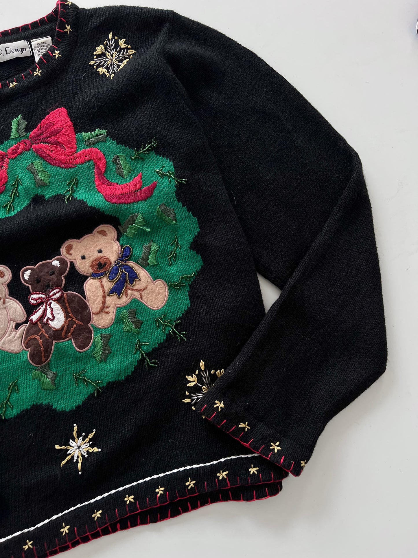 BPDesign Hand Embroidered Christmas Sweater-Bust 48