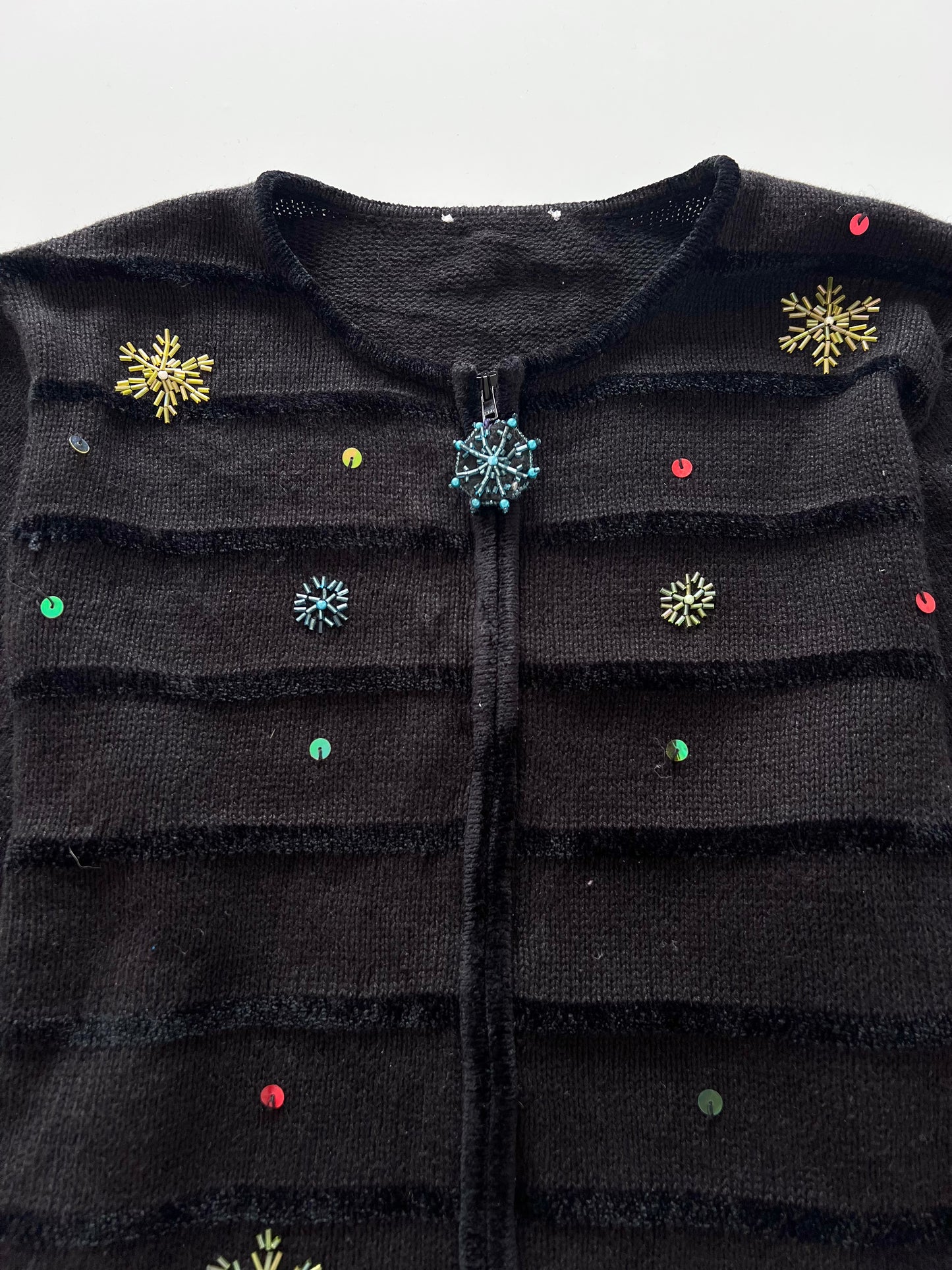 Embroidered Christmas Zipper -Bust 44
