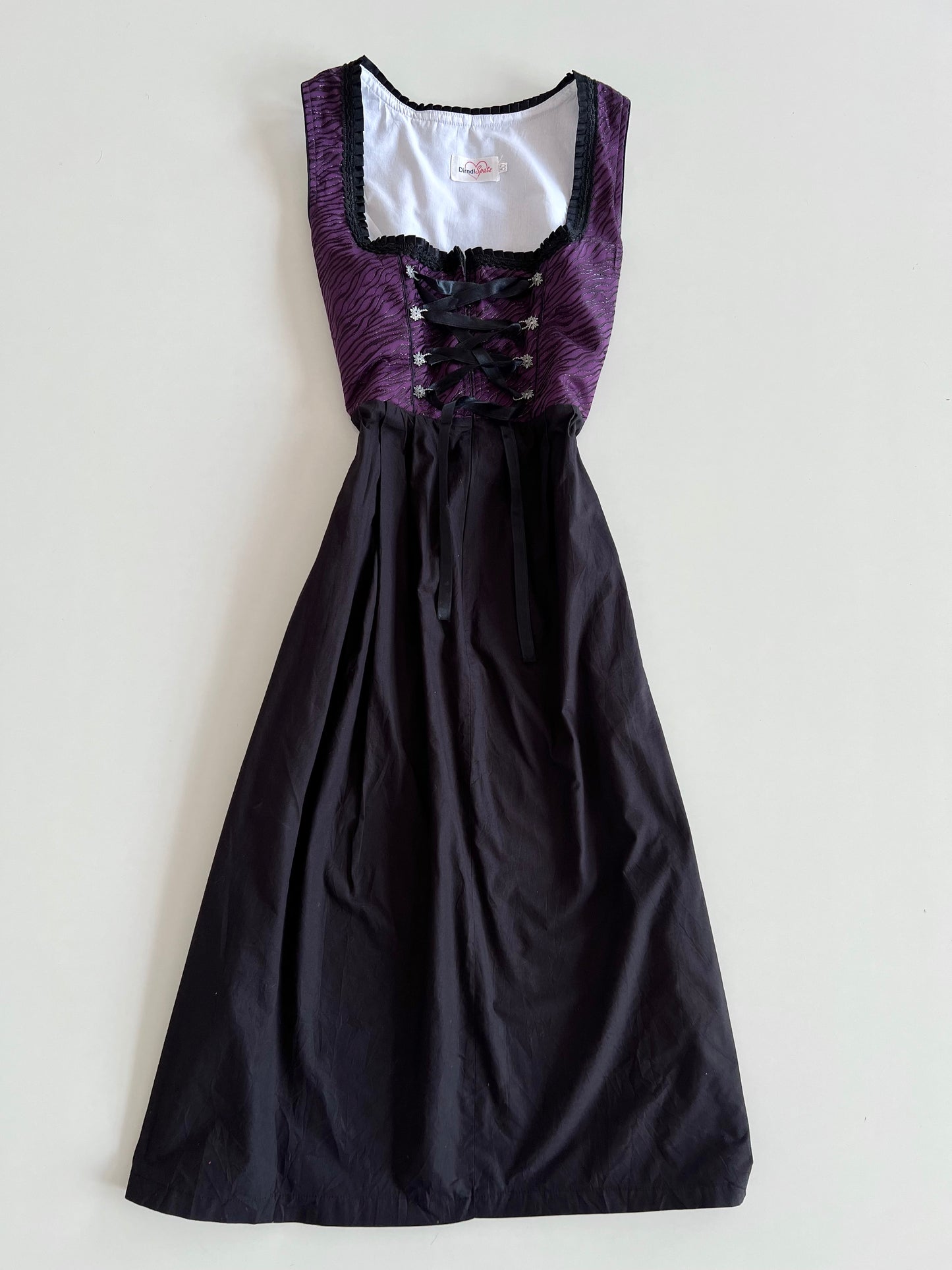 Drindl Spatz Vintage Grunge Dress-Bust 44