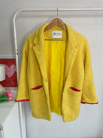 Load image into Gallery viewer, Yifan Yellow Fur Coat - Bust 36
