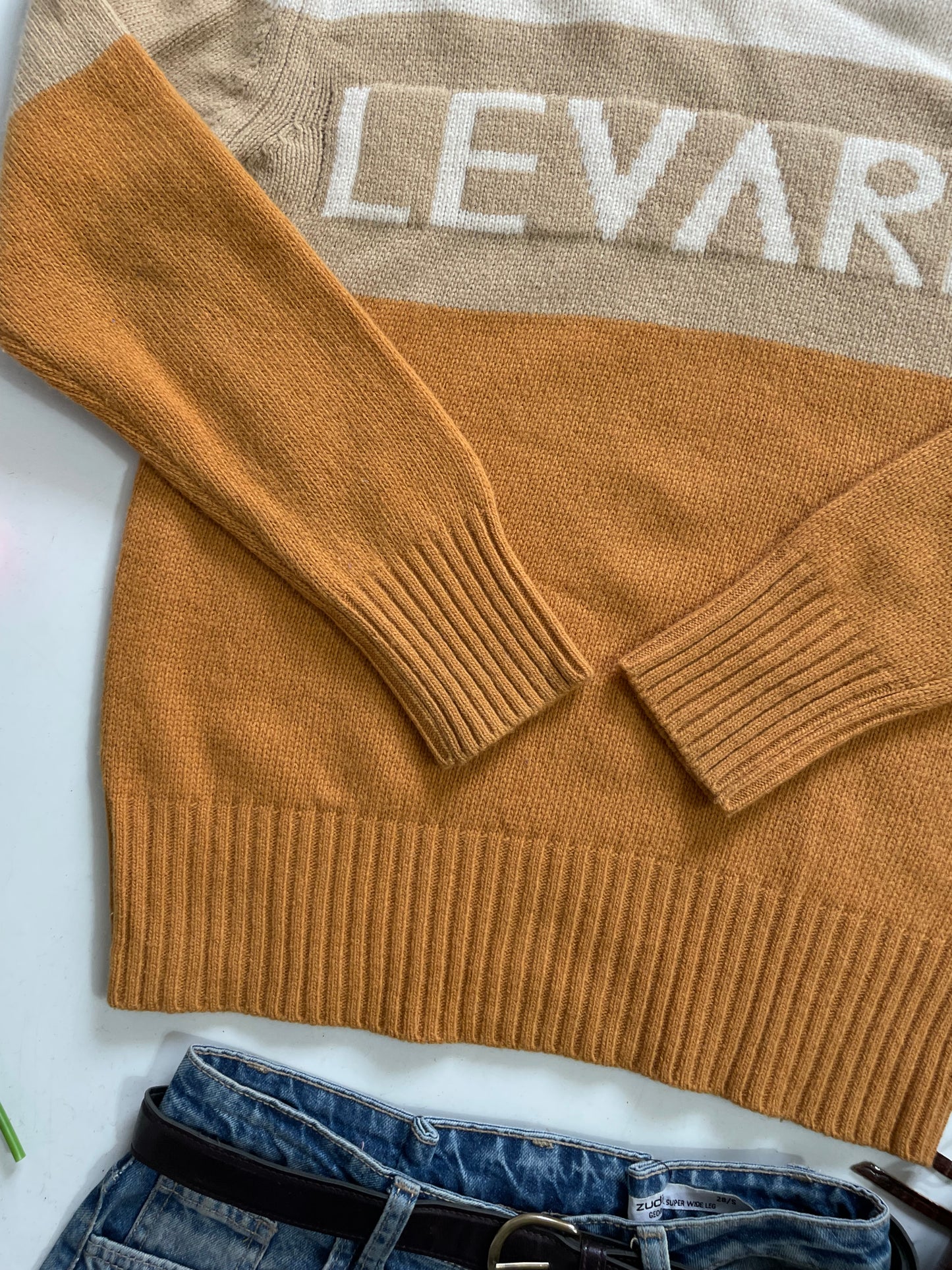Levarn Soft Sweater - Bust 36 to 40