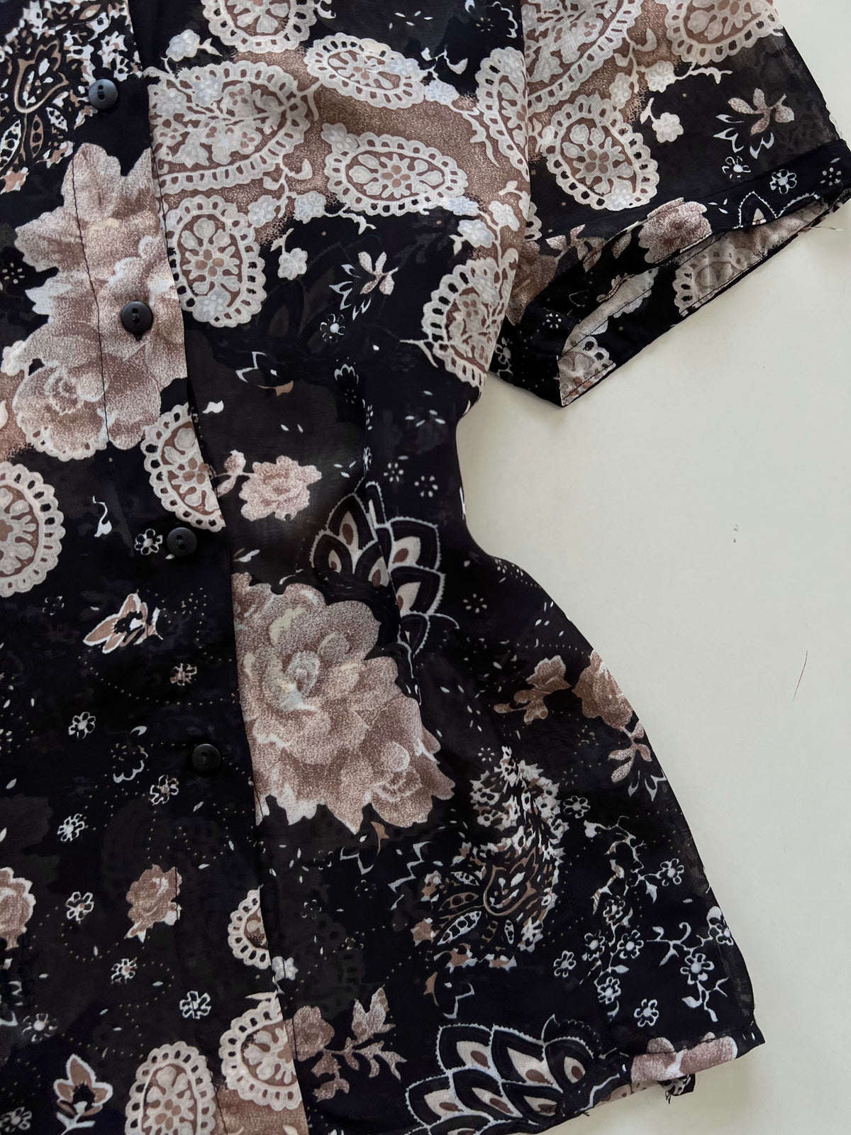 Via Florencia Sheer Vintage Shirt-Bust 50
