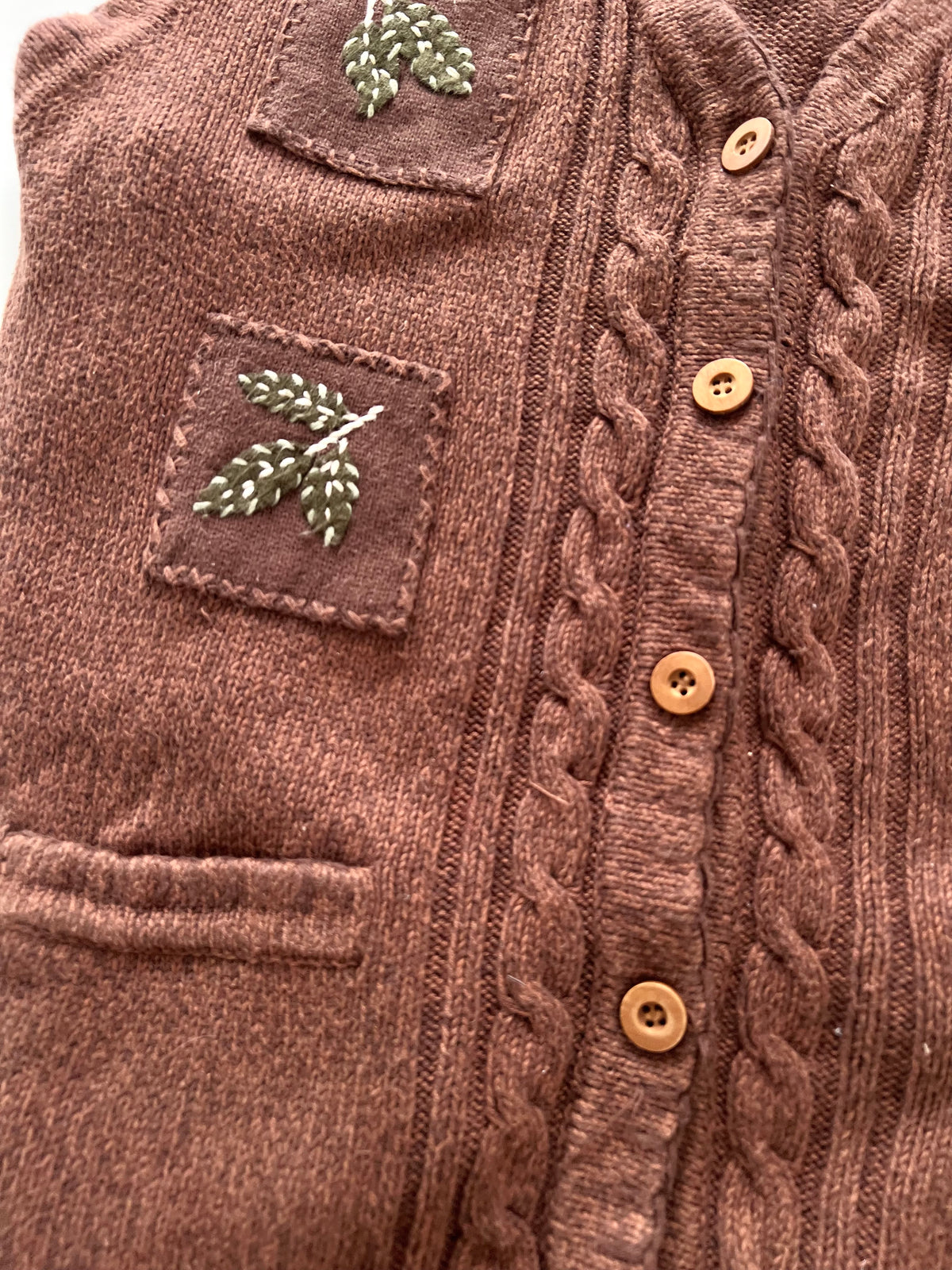 Northern Reflections Embroidered Vest Sweater-Bust 48