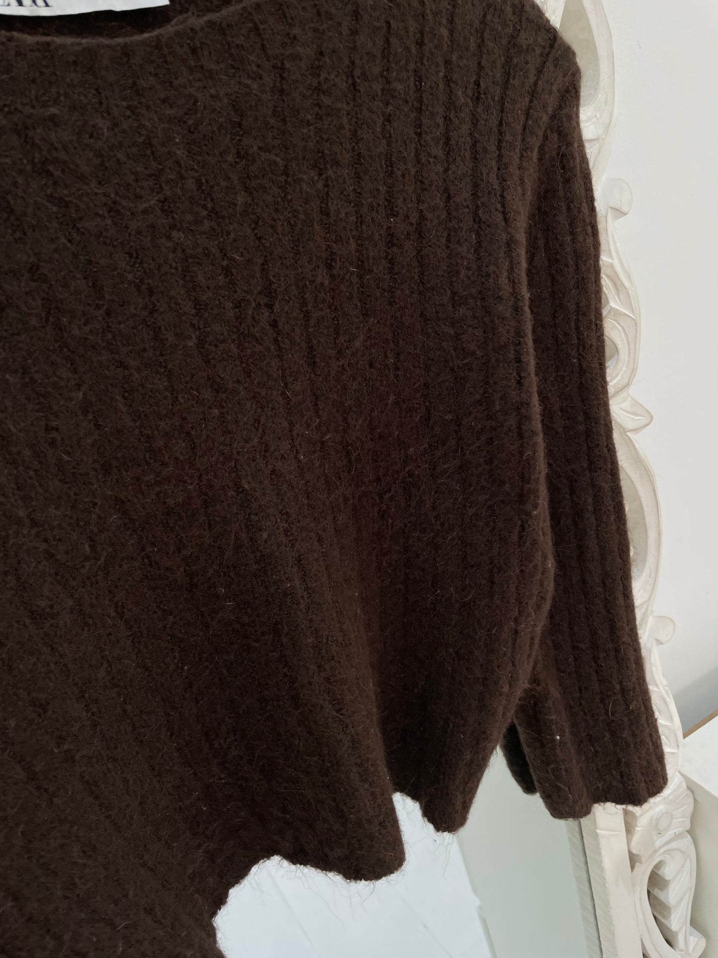 Zara Sweater-Bust 34