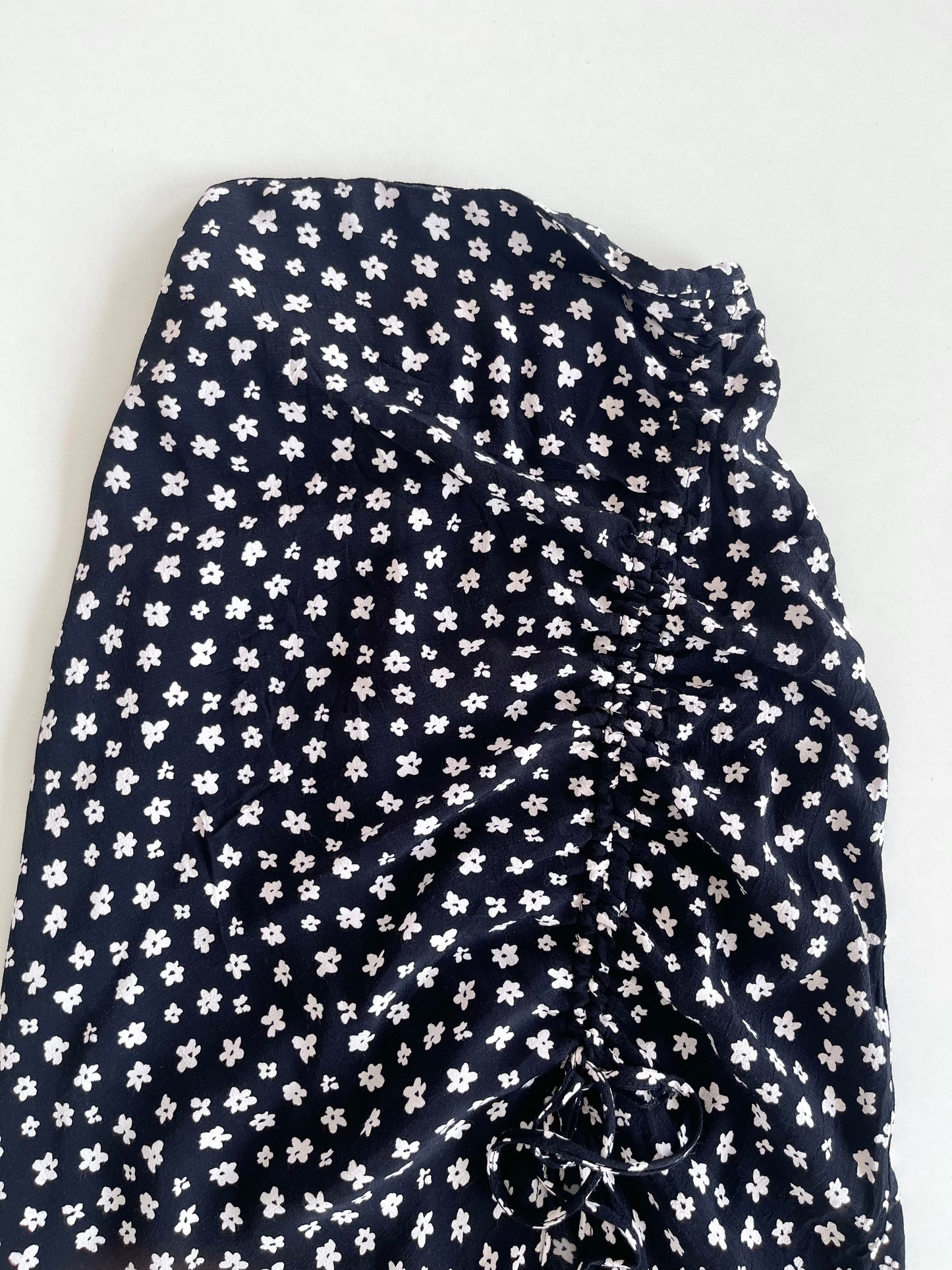 Bershka Floral Skirt-Waist 26