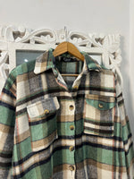 Load image into Gallery viewer, Envy Super Thick Shacket-Chest 42
