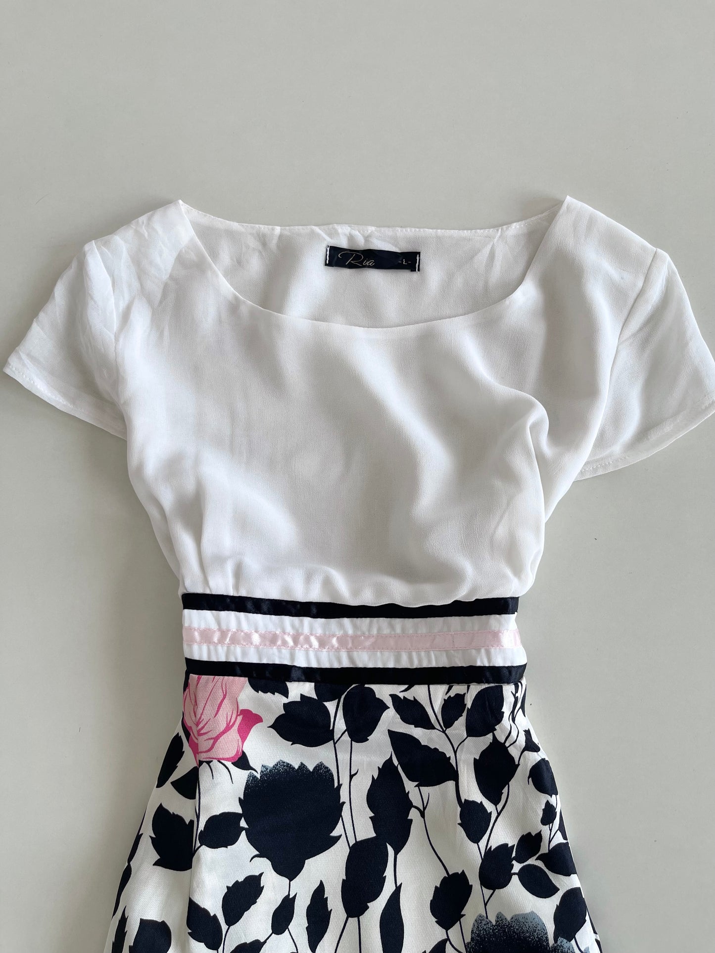 Ria Vintage Dress-Bust 34