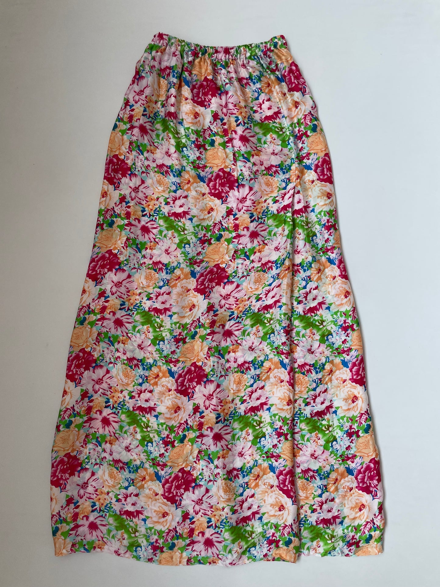 Vintage Long Skirt-Waist 24 to 28