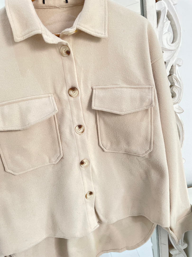 Super Thick Shacket-Chest 44