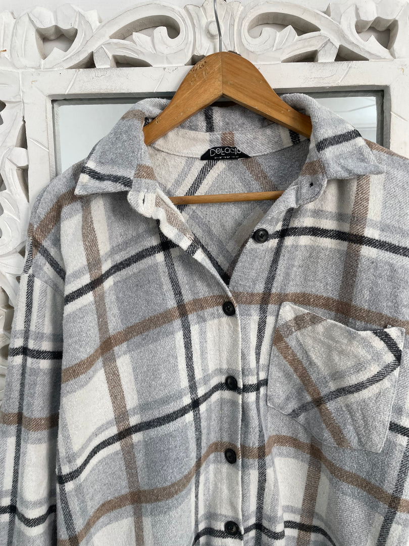 Super Thick Shacket-Chest 46