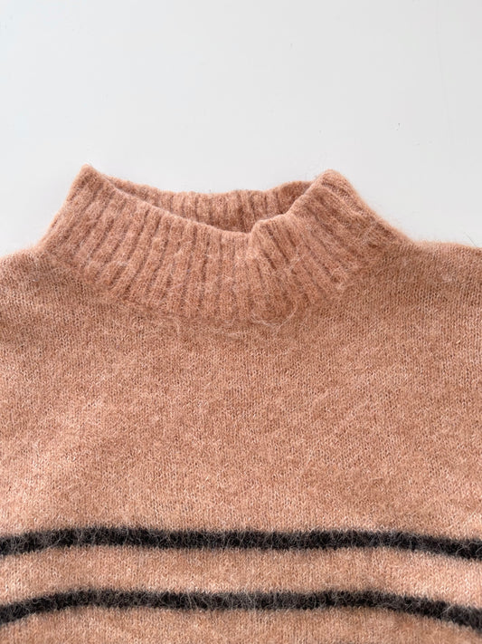 Pacas Chunky Pinterest Sweater-Bust 44