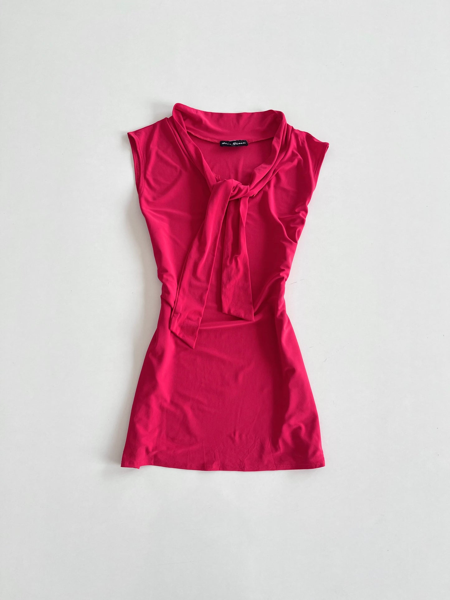 Star Dixen Top-Bust 42 to 44