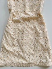 Eyelet Dress-Bust 30 to 32