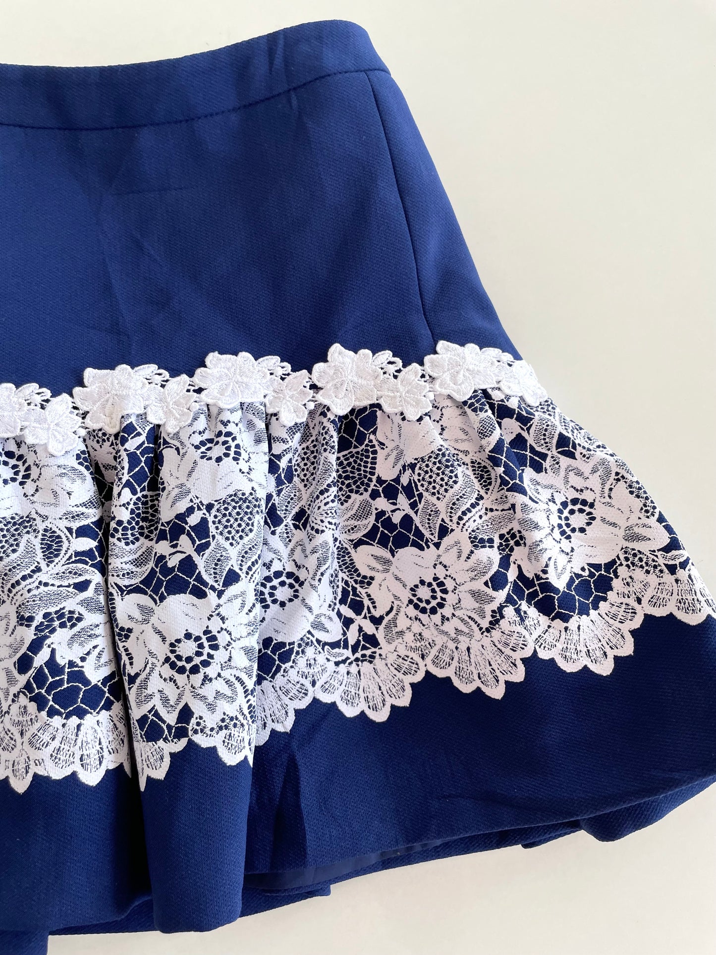 Egoist Lace Skirt-Waist 30