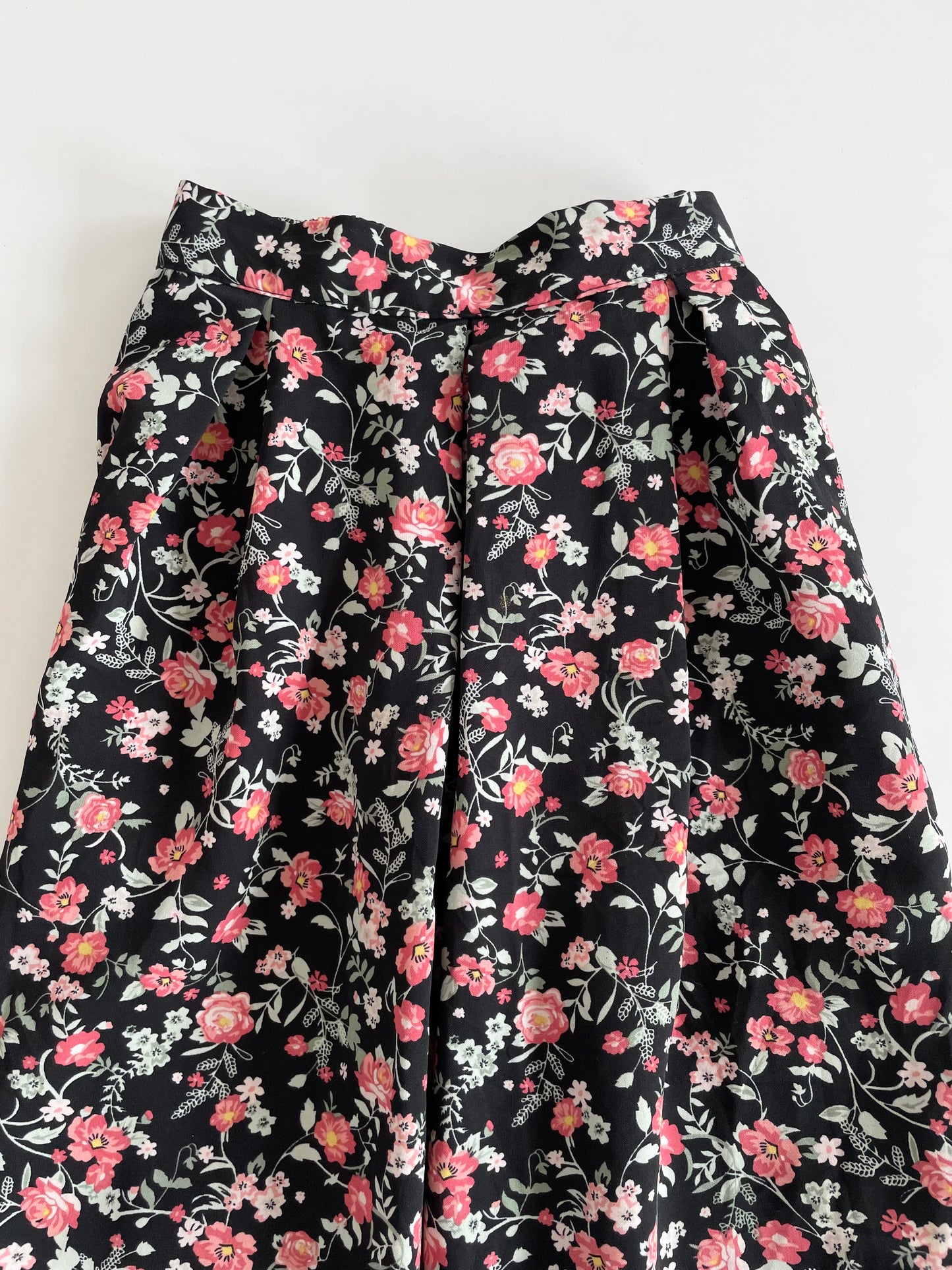 Clockhouse Skirt - Waist 38 to 42
