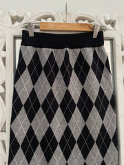 Warm Tweed Skirt-Waist 24 to 28