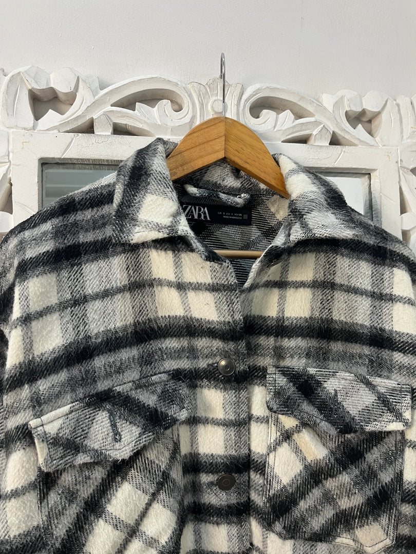 Zara Super Thick Shacket-Chest 48