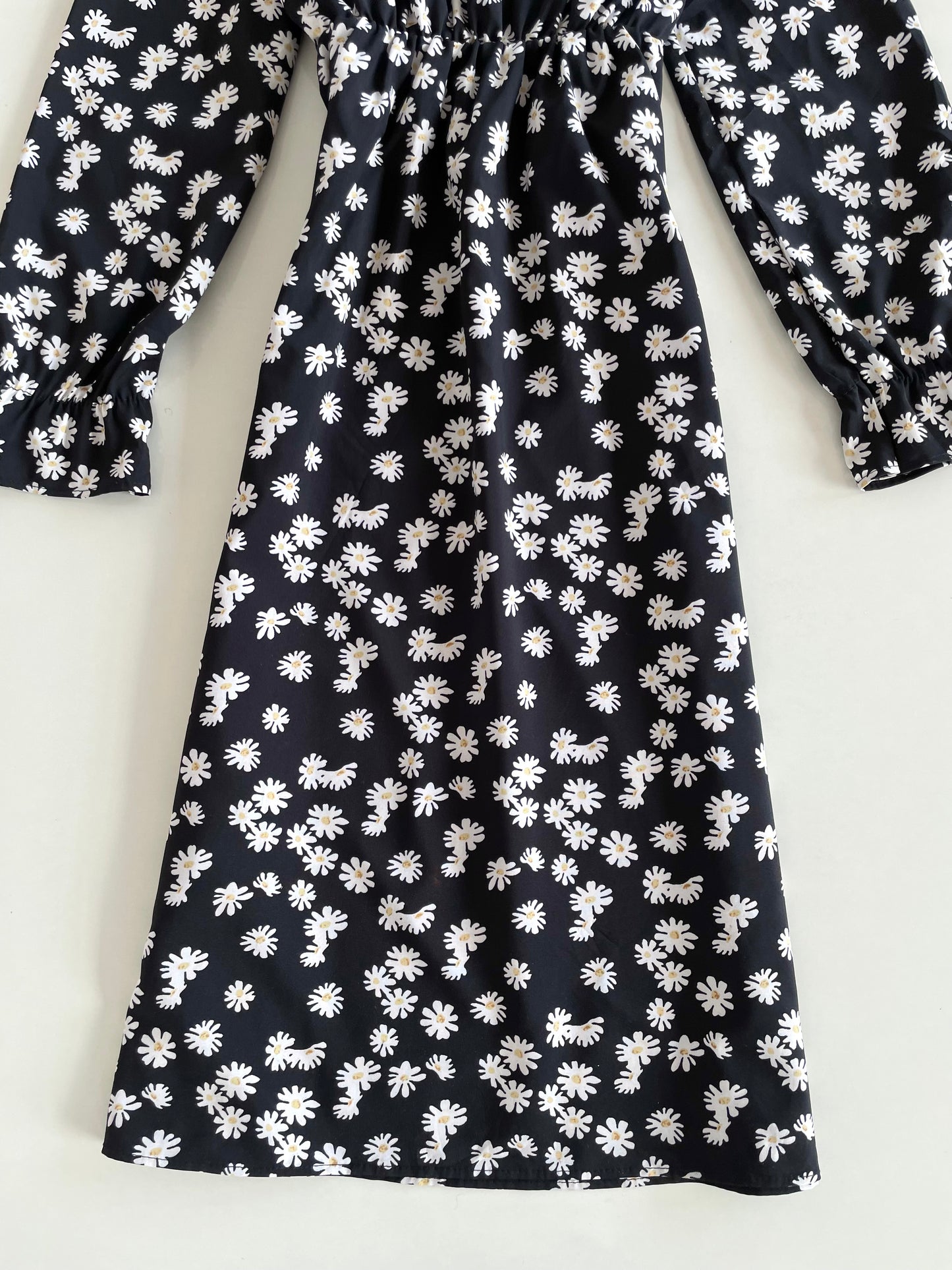 Daisies Dress-Bust 36