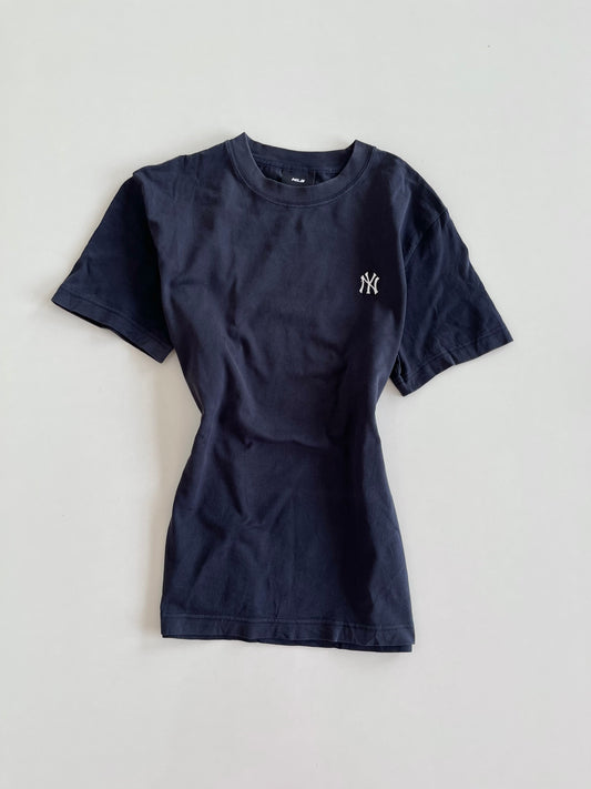 MLB Genuine Merchandise 100% Cotton Vintage T-Shirt-Bust 44