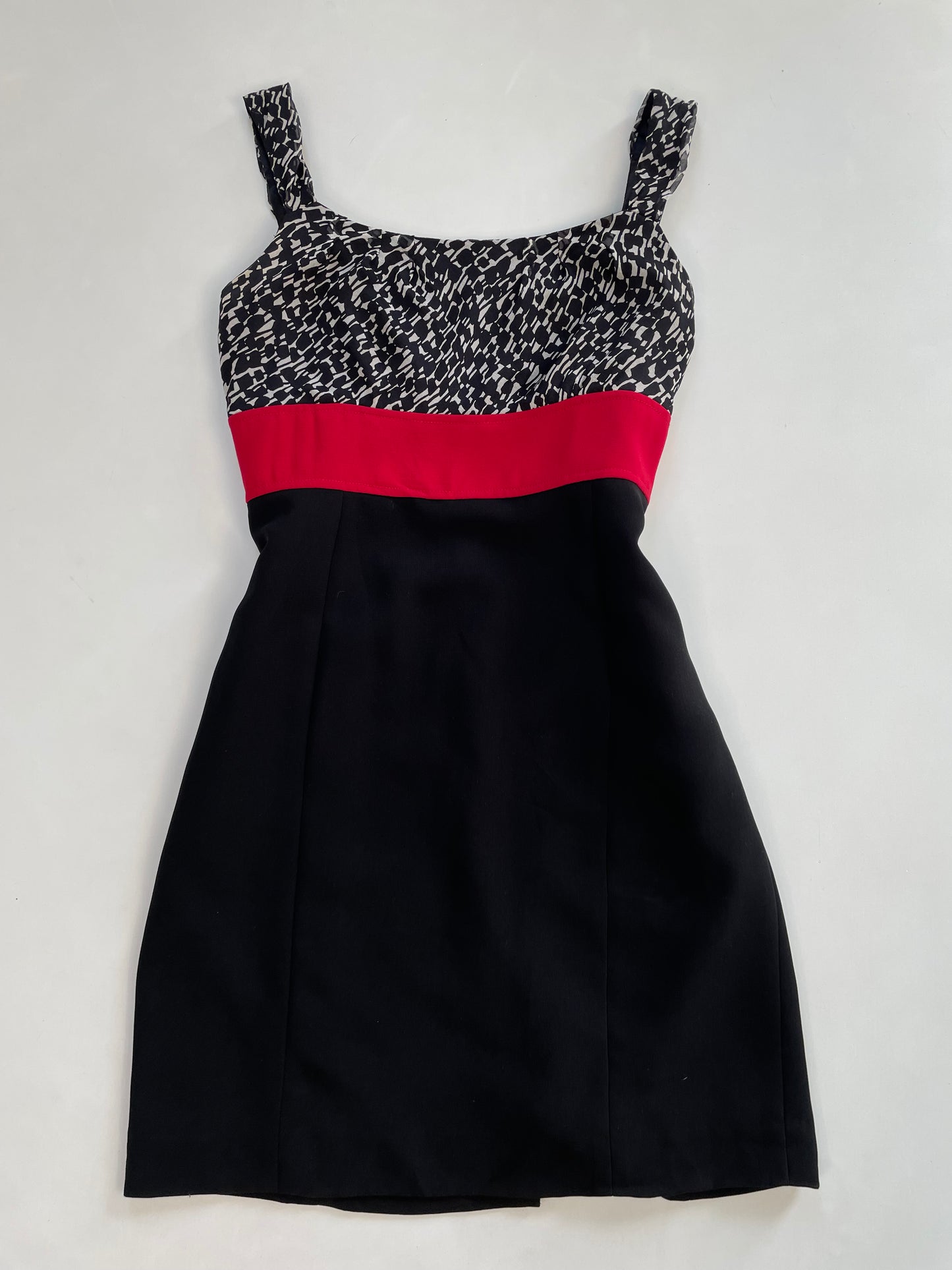 Tahari Dress-Bust 38