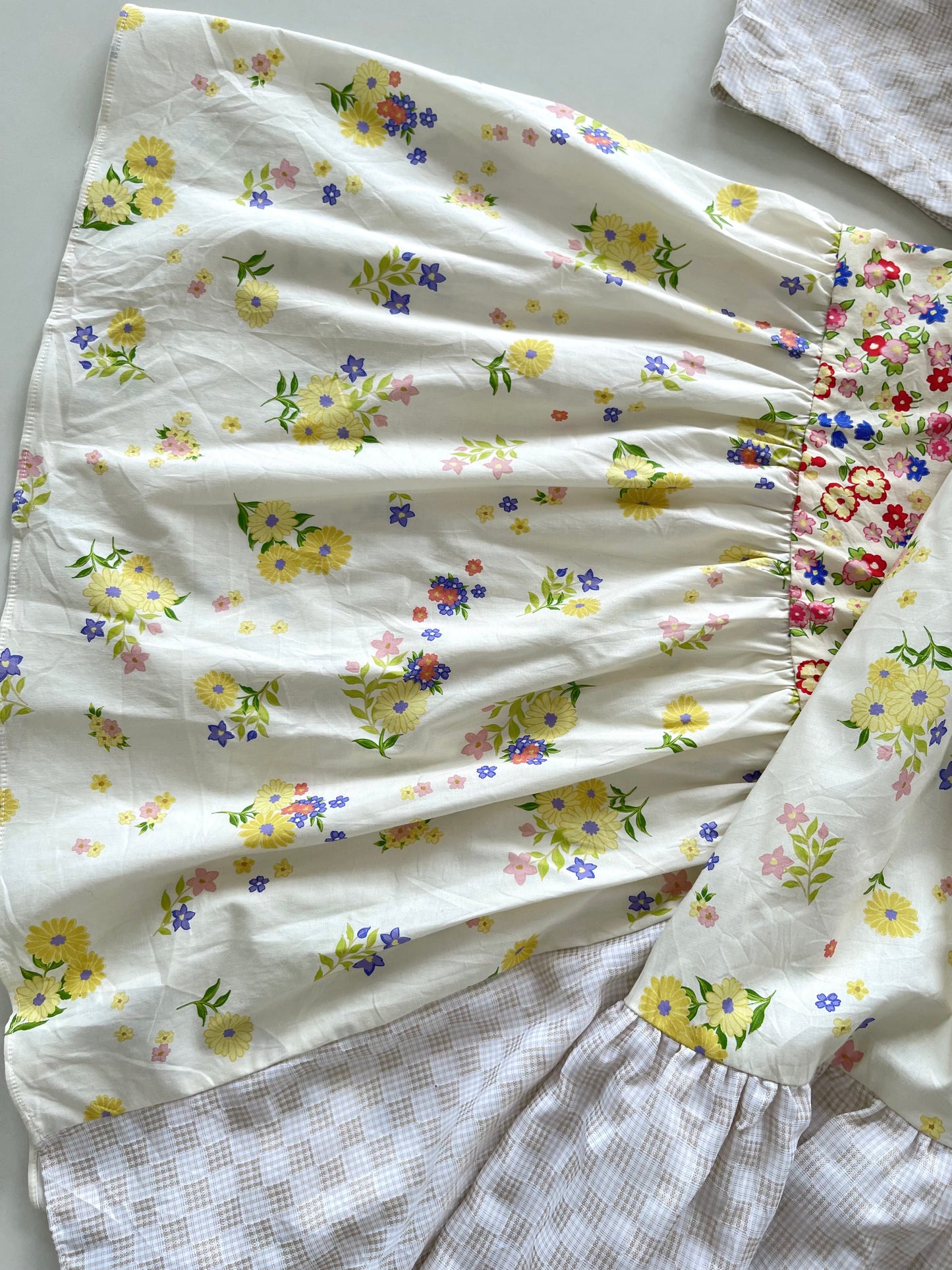 Lyn Around New Tagged Dress-Bust 40