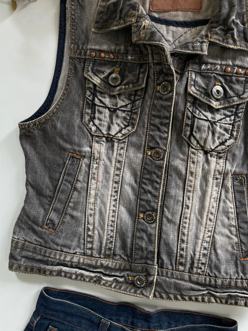 Denim Vest-Bust 34