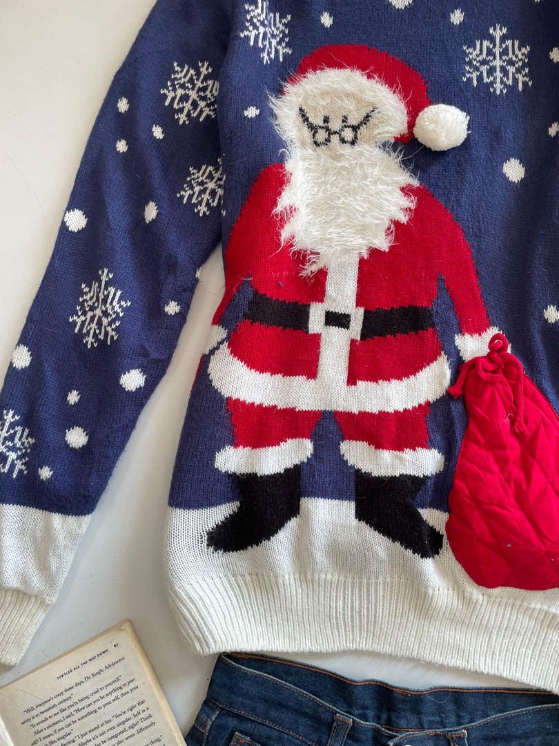 Christmas Sweater-Chest 40