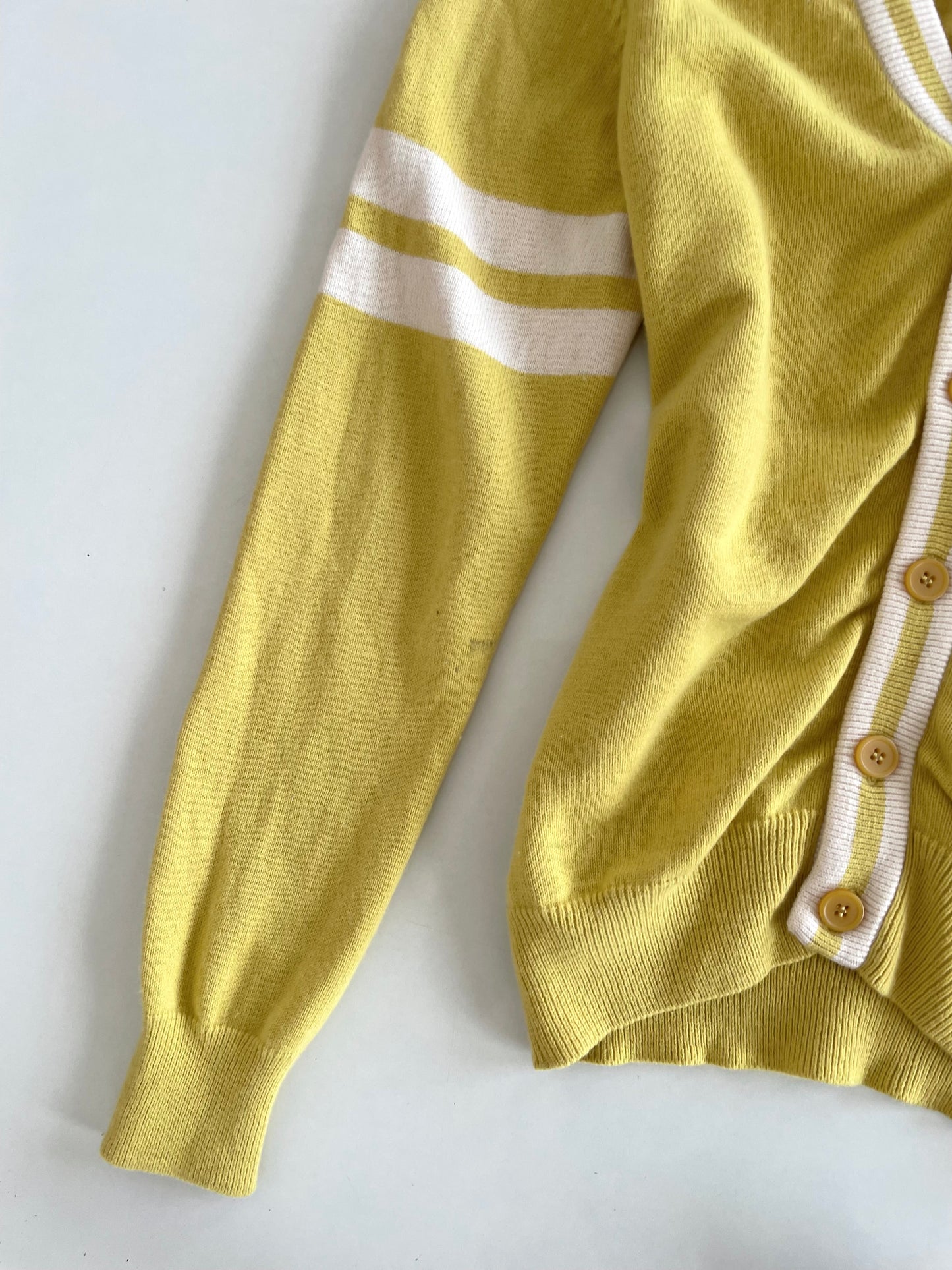 Lacoste Vintage Sweater-Bust 36 to 38