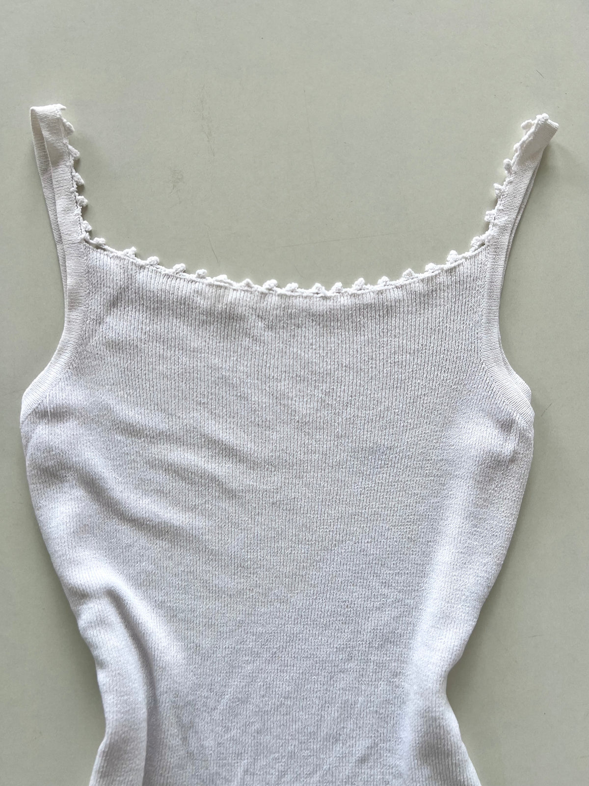 White Vintage Top-Bust 30 to 32