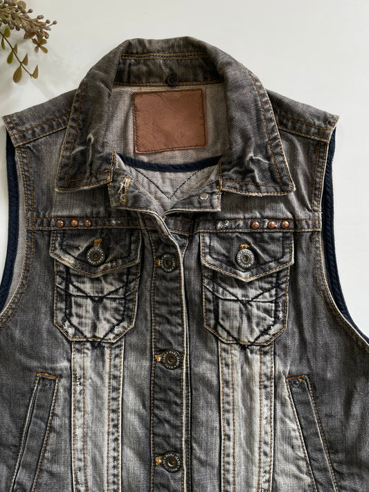 Denim Vest-Bust 34
