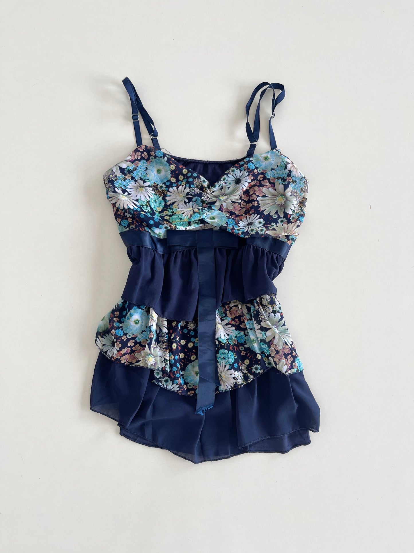 Vintage Ruffle Top-Bust 32 to 34