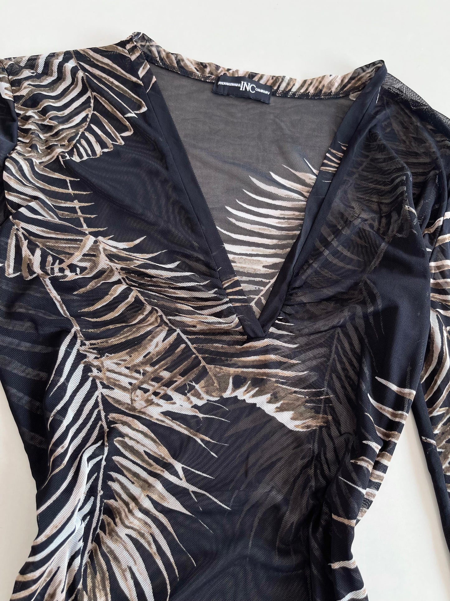 International Company Sheer Top-Bust 42 to 44