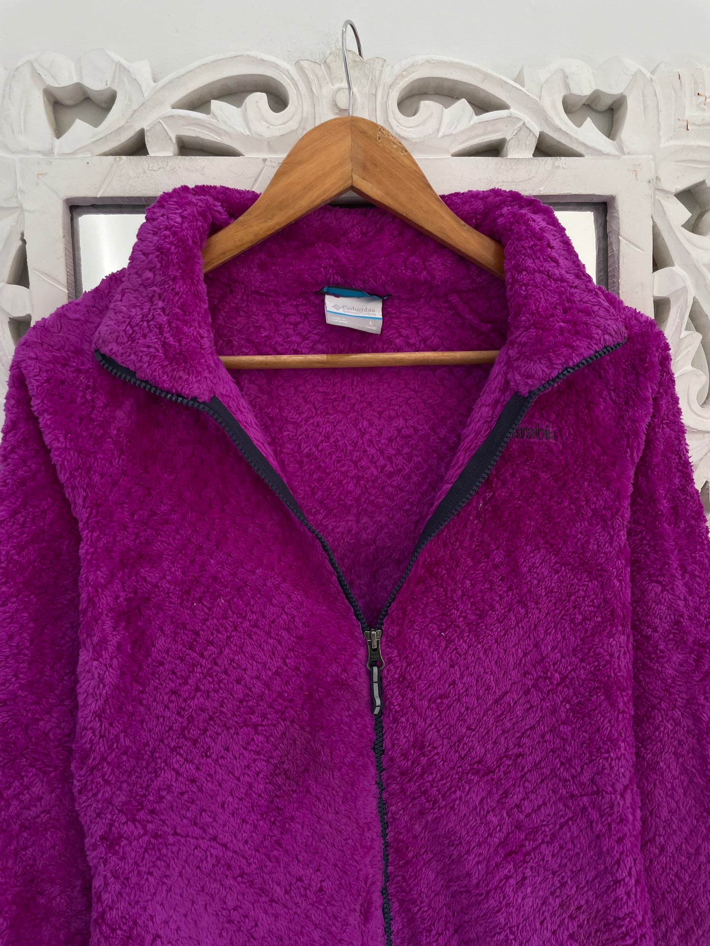 Columbia Vintage Sweater-Bust 34