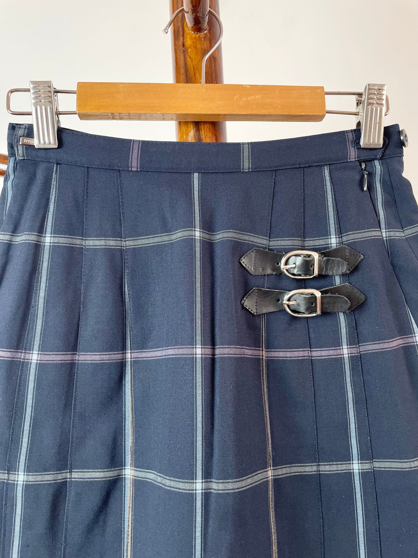 Ivyclub Skirt-Waist 24