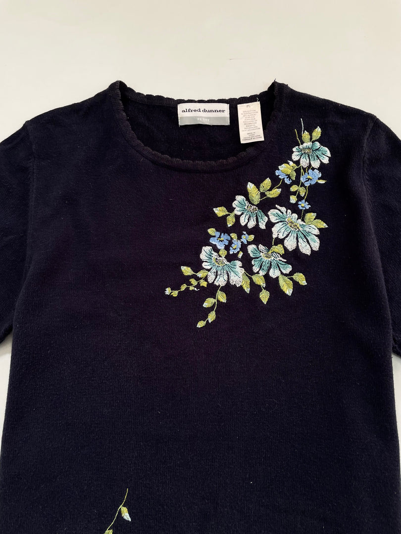 Alfred Dunner Embroidered Sweater Vest-Bust 38