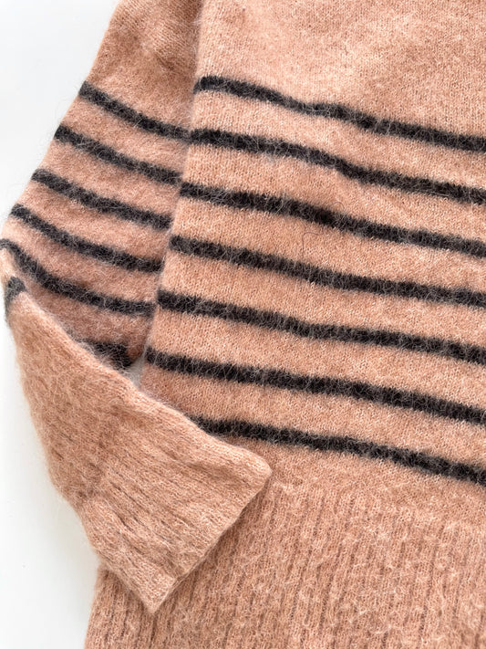 Pacas Chunky Pinterest Sweater-Bust 44