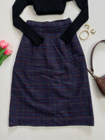 Load image into Gallery viewer, Purple Plaid Long Skirt-Waist 28
