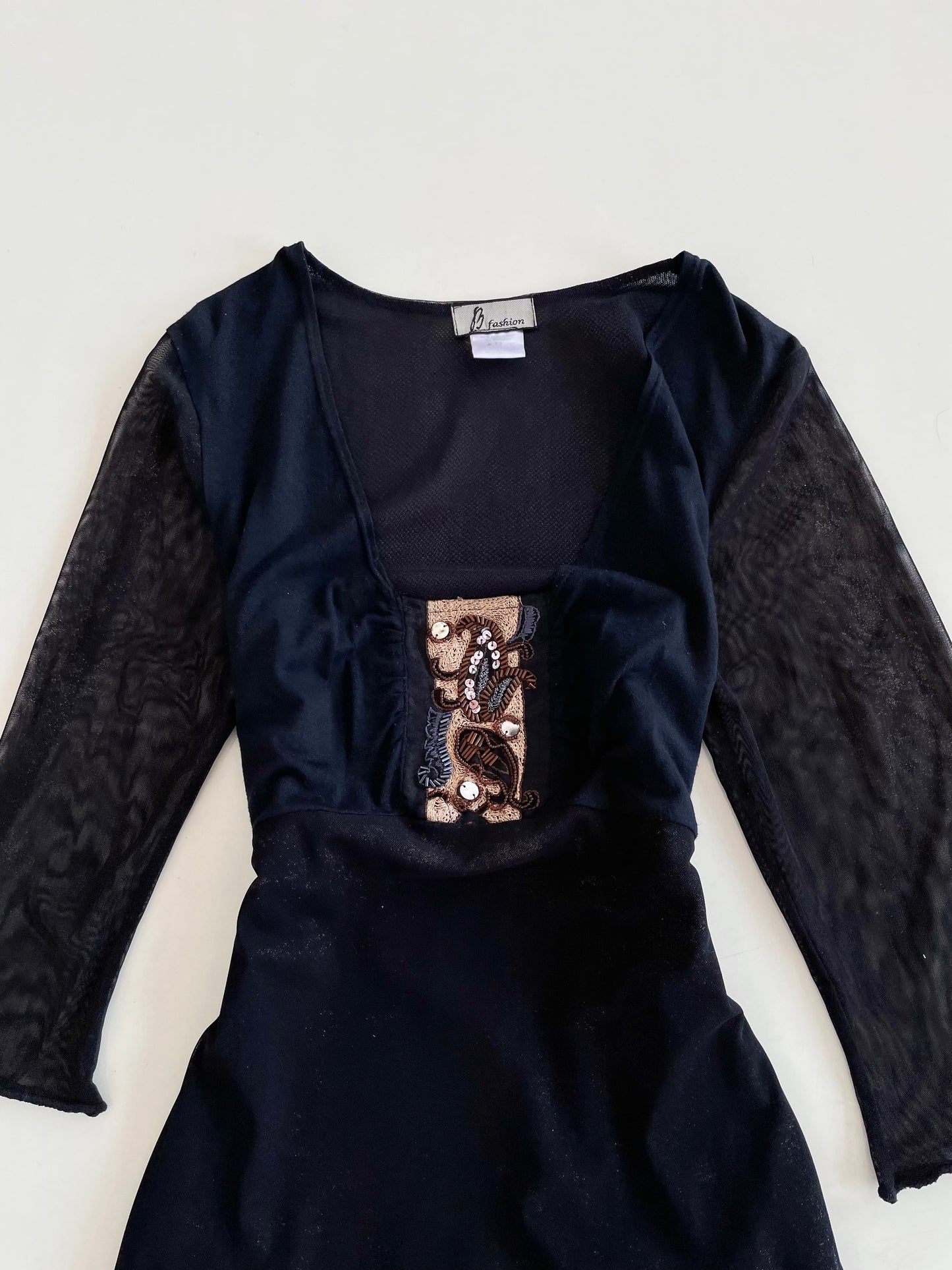 Vintage Embroidered Top-Bust 38 to 40