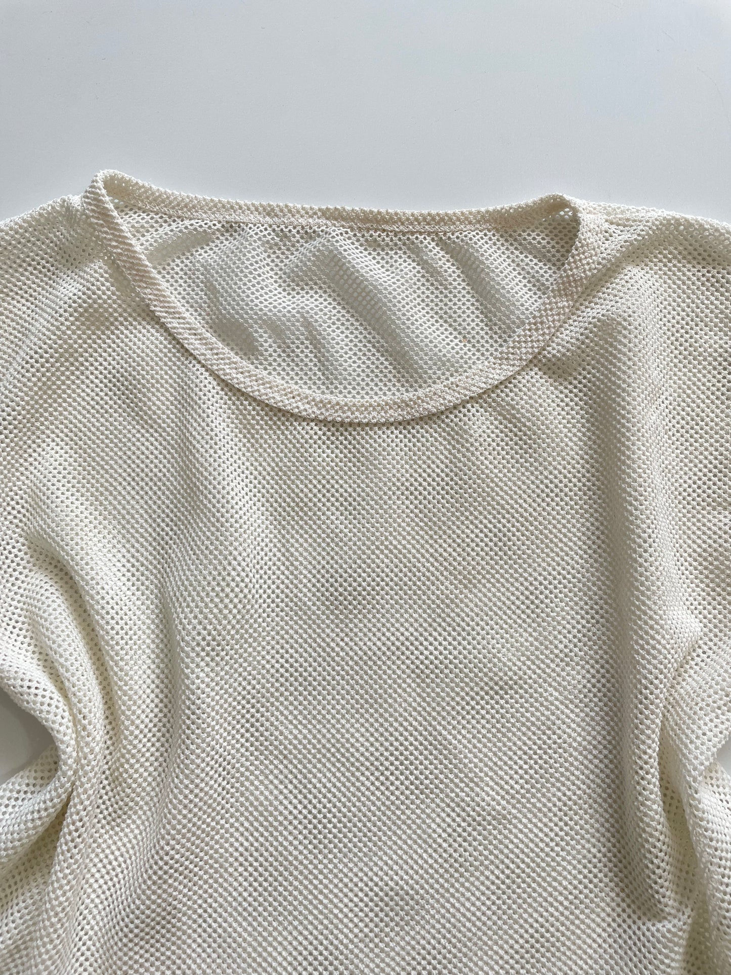 Mesh Top-Bust 38