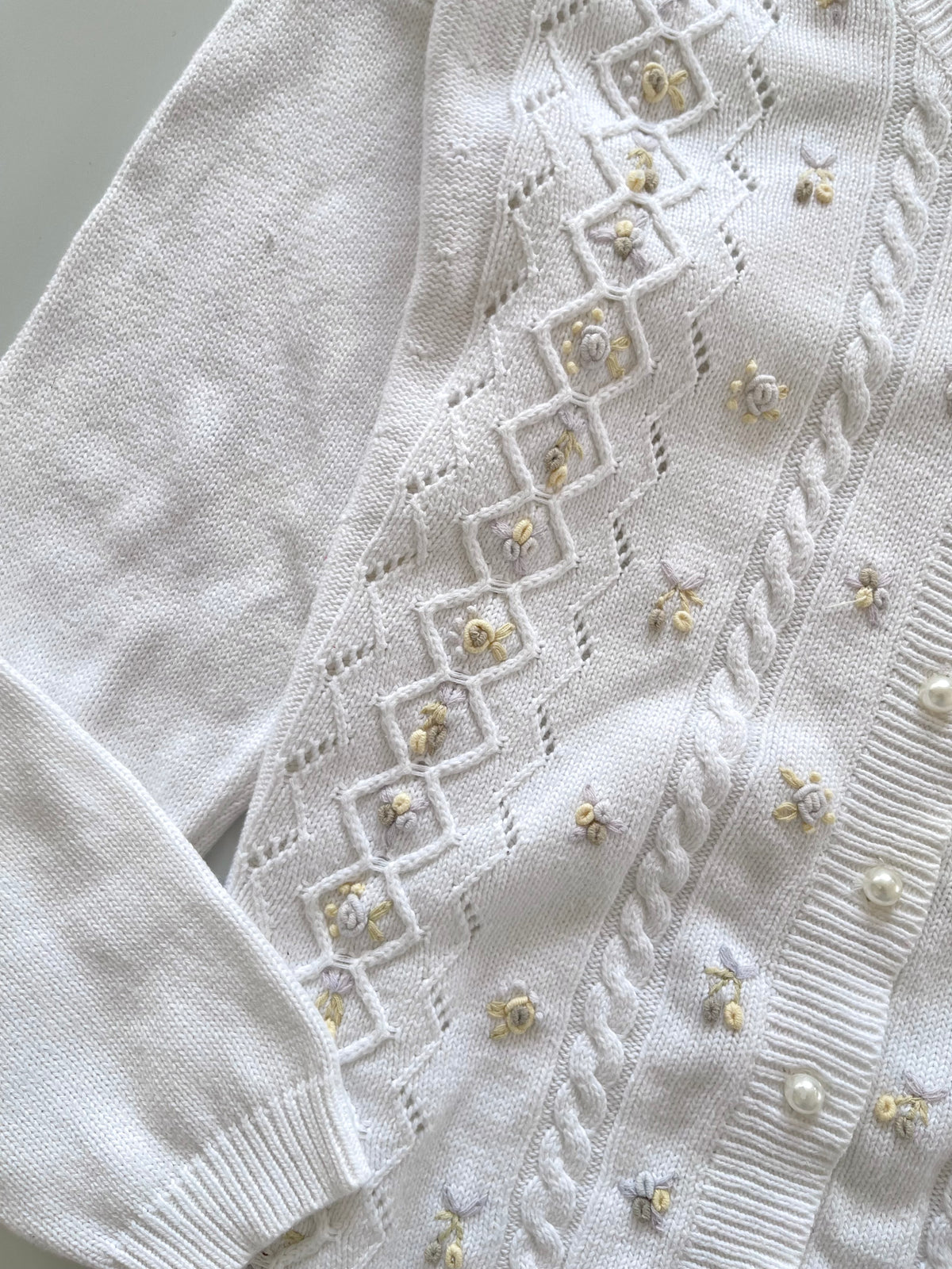 San Froncisca Embroidered Cardigan Sweater-Bust 44