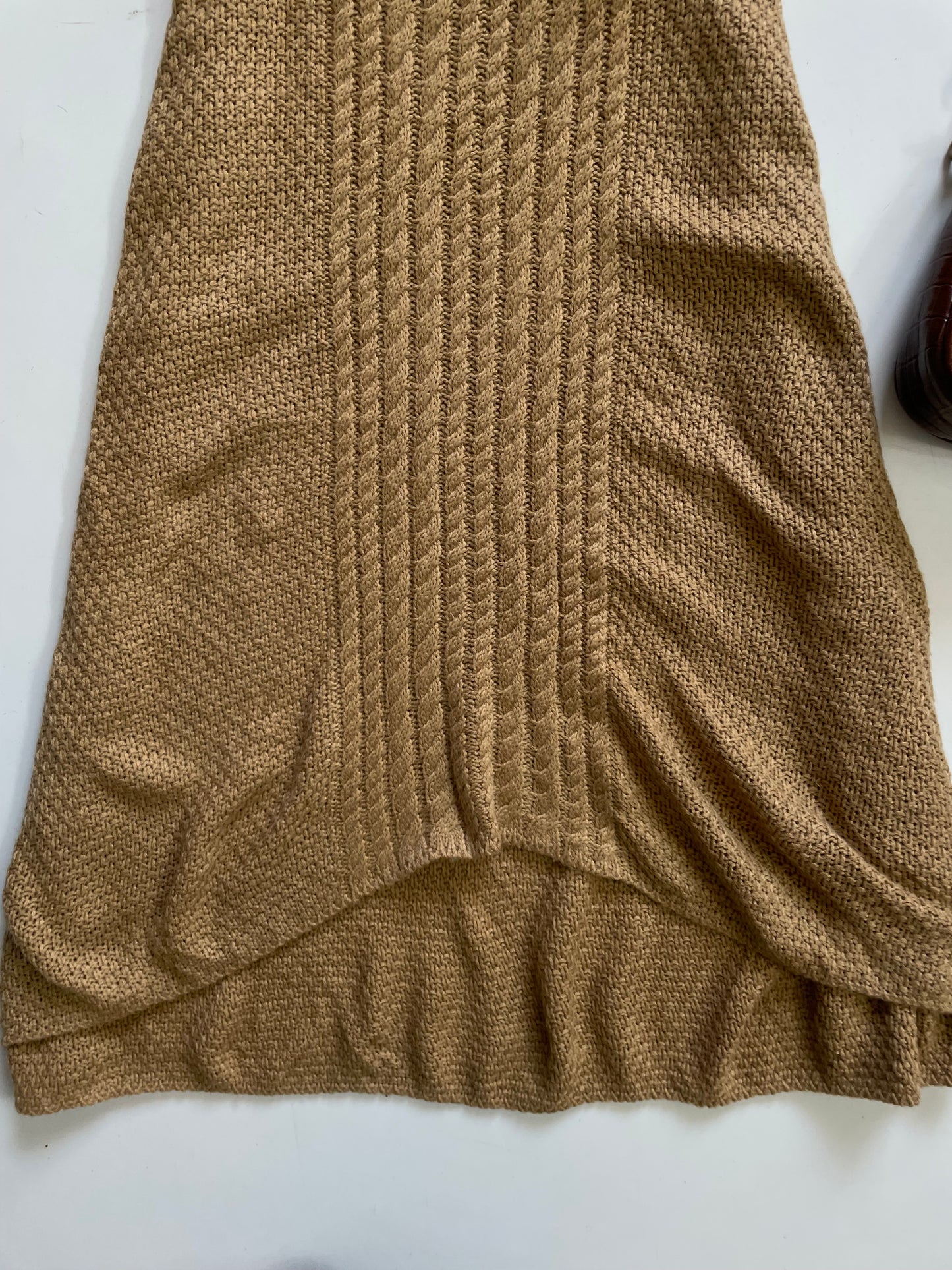 ALMOND CABLE KNIT SKIRT - WAIST 28 to 32