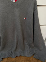 Load image into Gallery viewer, Tommy Hilfiger Vintage Sweater-Bust 46
