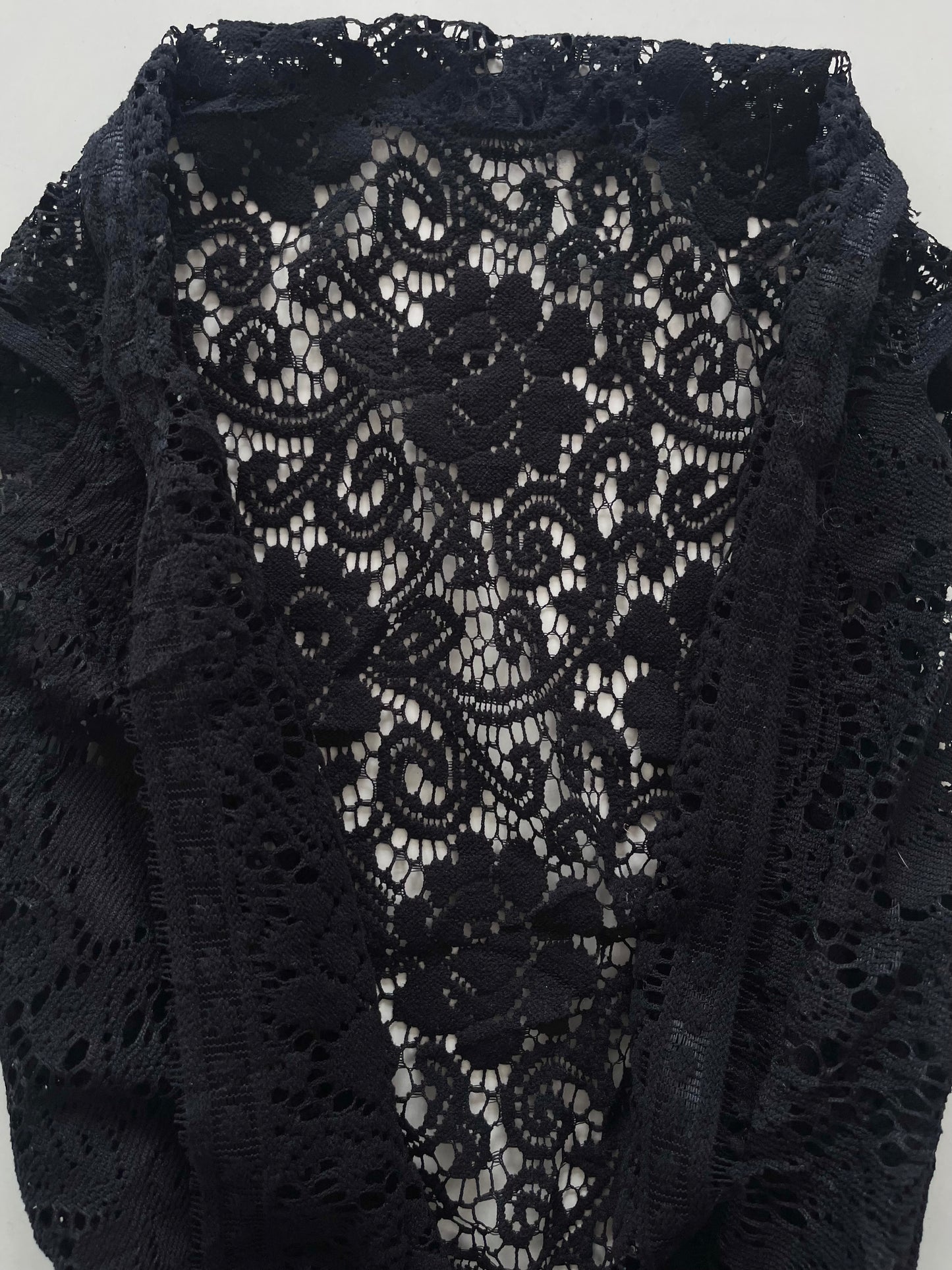 Lace Shrug-Bust 42