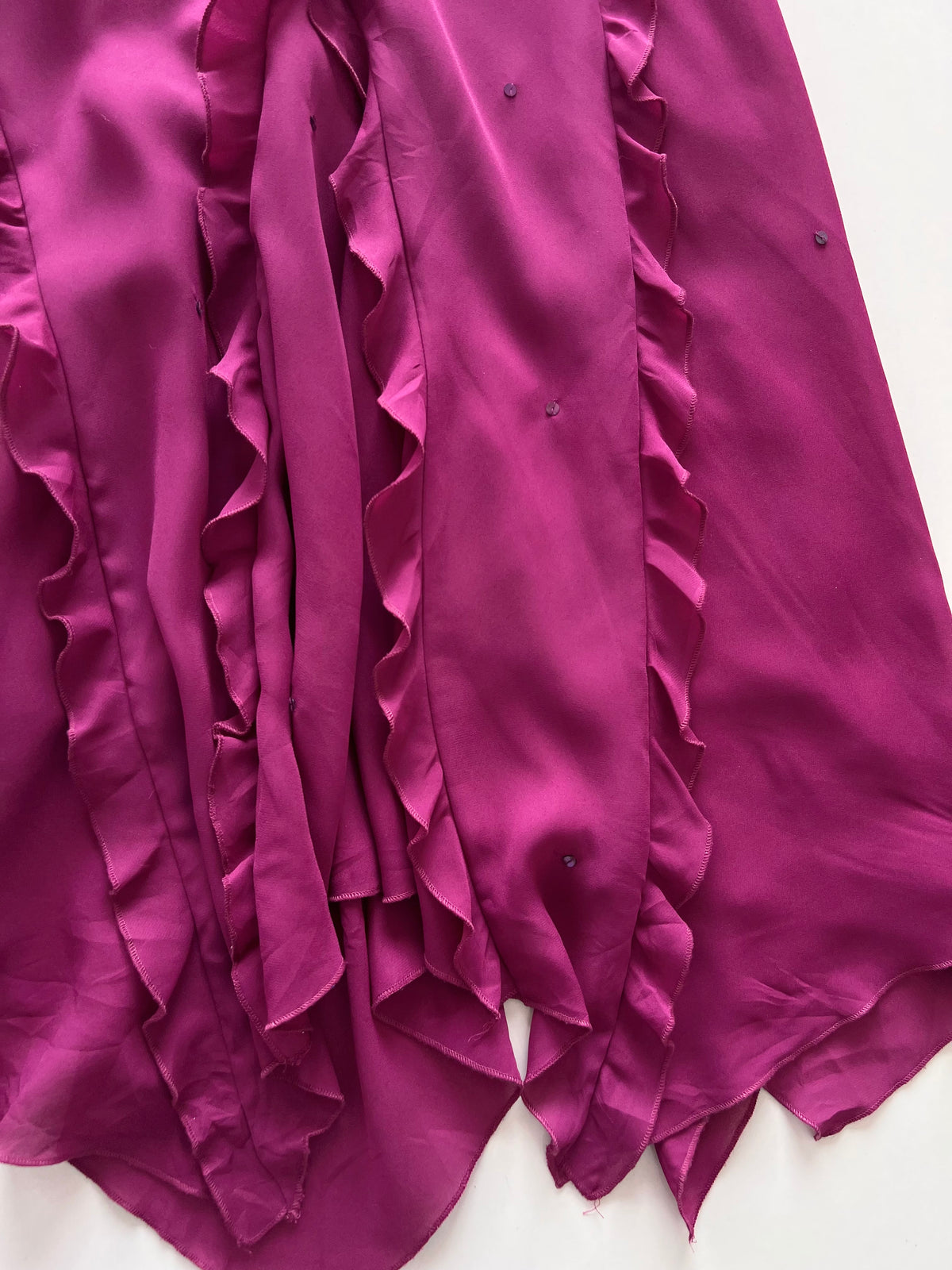 Dramatic Vintage Ruffle Skirt-Waist 30 to 34