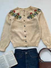 Handknitted 100% Virgin Norwegian Wool Christmas Sweater-Bust 38