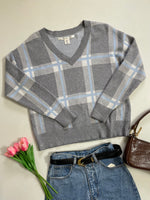 Load image into Gallery viewer, Max Studios Plaid Super Soft Sweater-Bust 38 to 42
